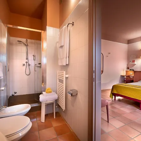 La Di Vignamaggio Hotel 3*
