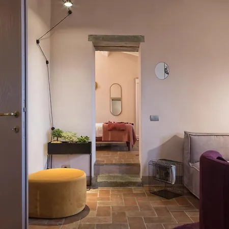 La Di Vignamaggio Hotel 3*